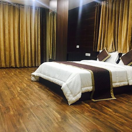 Arya Sheraton Hotel Ajmer Exterior foto